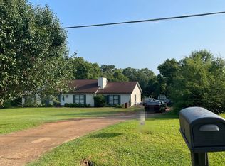 645 Teaver Rd, Lagrange, GA 30240