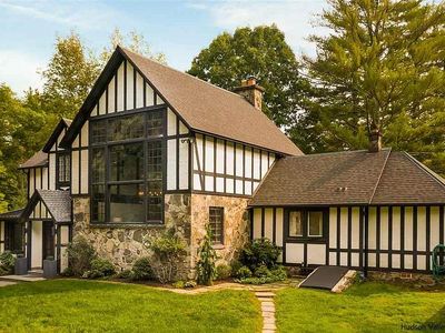84 Ricks Rd, Woodstock, NY, 12498