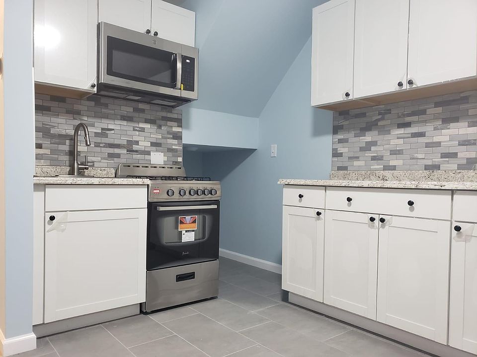 1st image of 223 Milton Ave Floor 2