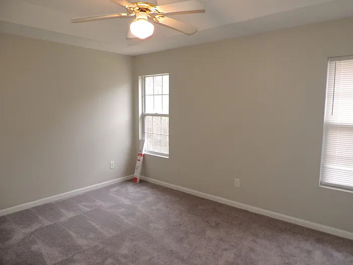 3881 Crest Dr — Photo 26