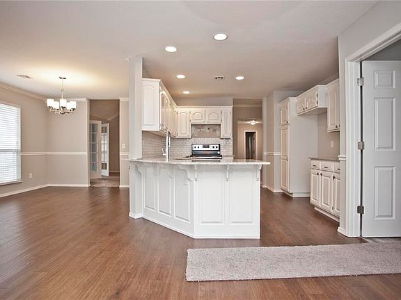 5th image of 23 Churchwell Dr