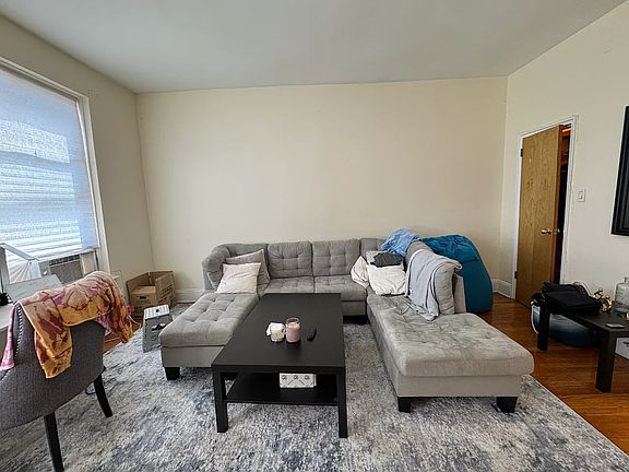 4th image of 619 9th Ave #3E