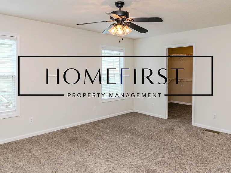 112 Newport Ln — Photo 15