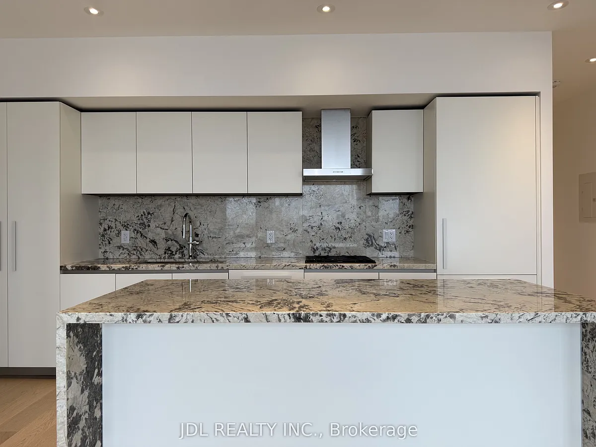Photo 2 of 15 - 1315 Bay St #1502 - Toronto, ON Building Photo - 1315 Bay St #1502