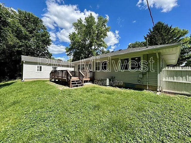 2534 Parr Dr — Photo 22
