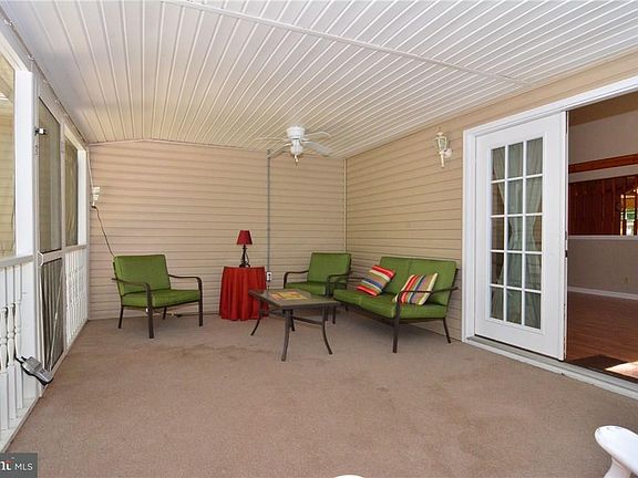 4th image of 23359 Boat Dock Dr W