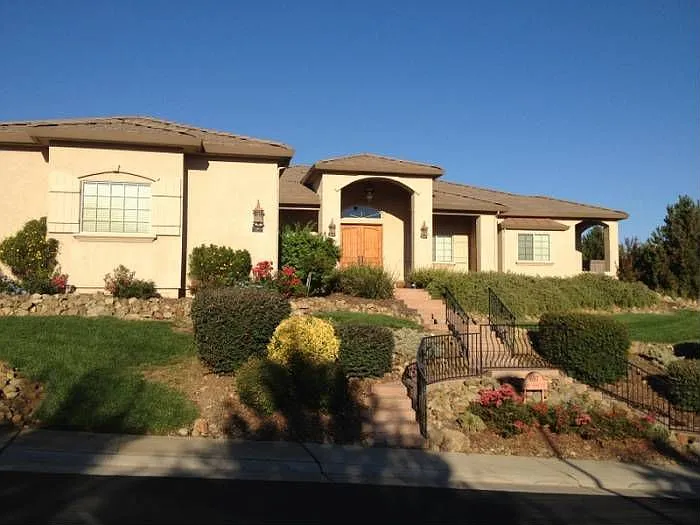 687 Misty Ridge Cir photo 1