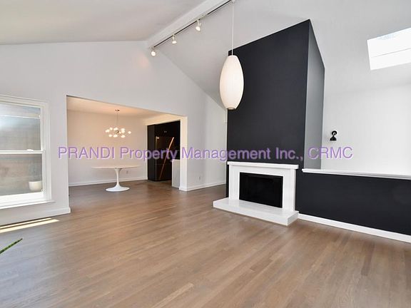 5th image of 6 Escalle Ln