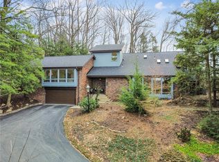 718 Curtis Rd, Greensburg, PA 15601