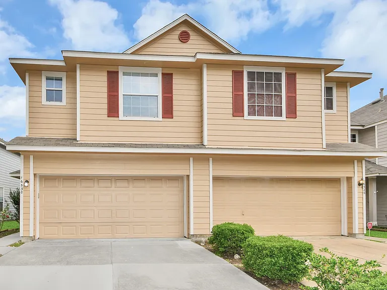 16526 Cairngrove Ln — Photo 6