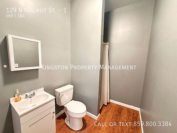 3rd image of 129 N Walnut St #1