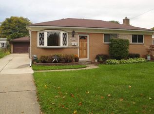 32619 Warner Dr, Warren, MI