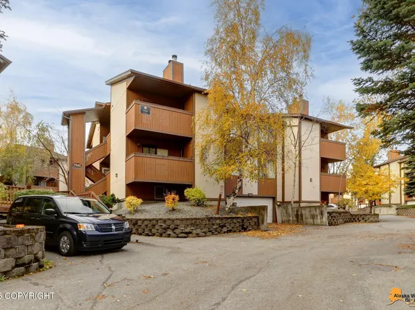 7242 Foxridge Cir #10-D, Anchorage, AK 99518