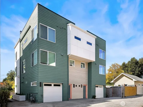 8326 14th Avenue NW, Seattle, WA 98117