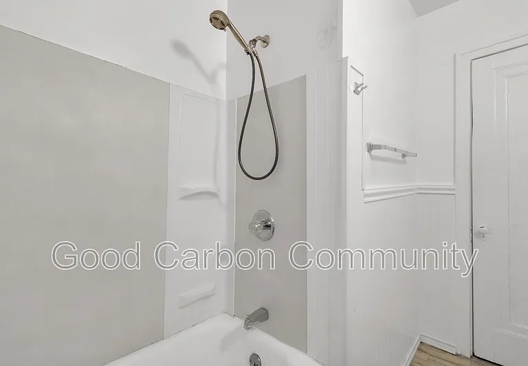 328 Elmwood Ave #6 — Photo 6