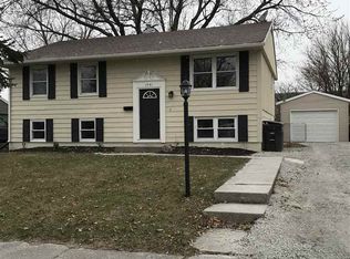 1541 Magnolia Ln, Fort Wayne, IN