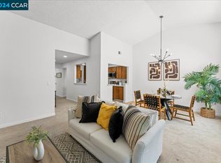 874 Valley Run, Hercules, CA 94547