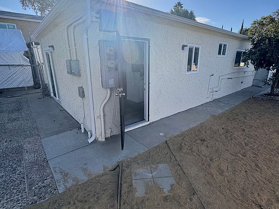 3rd image of 3702 Beta St #1