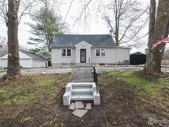 3rd image of 1550 Englishtown Rd