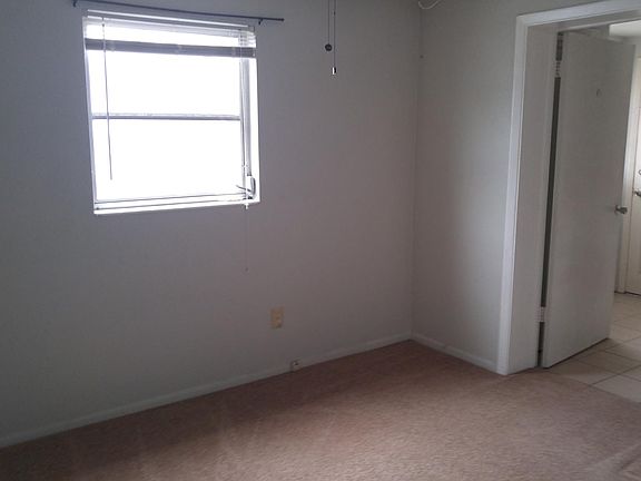 2nd image of 3342 Clydesdale Dr