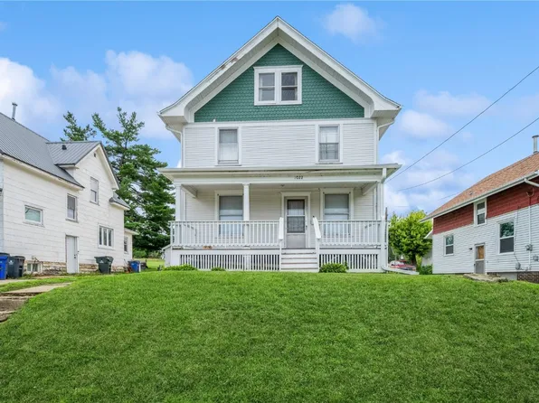 1022 19th St SE, Cedar Rapids, IA 52403