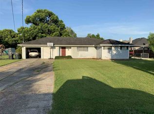760 Magnolia St, Bridge City, TX 77611