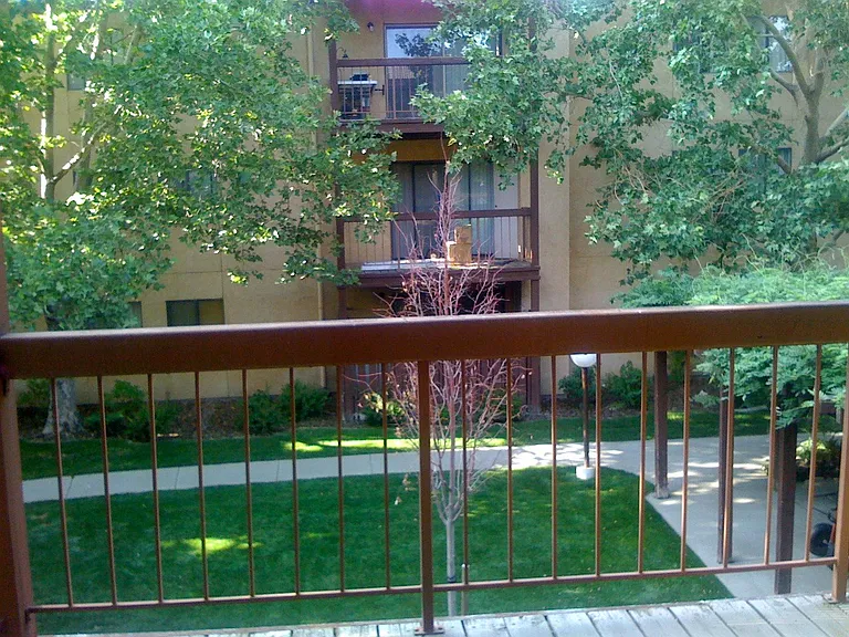 1000 Beck St #273 — Photo 9