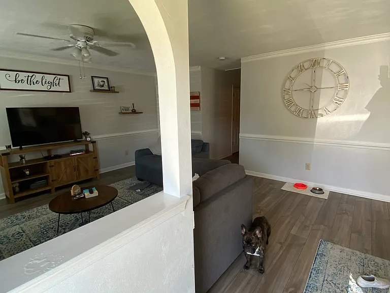 2802 Leeds Ct — Photo 2