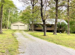 131 Critter Xing, Crossville, TN 38572
