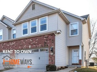 320 Willott Square Dr, Saint Peters, MO 63376