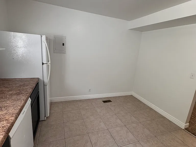 651 N 100 W #G — Photo 7