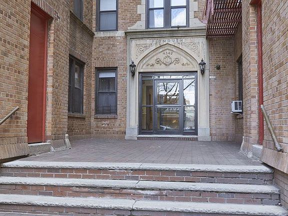 5th image of 4342 45th St APT 2N