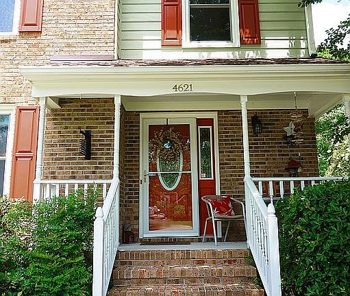 2nd image of 4621 Pine Hollow Dr