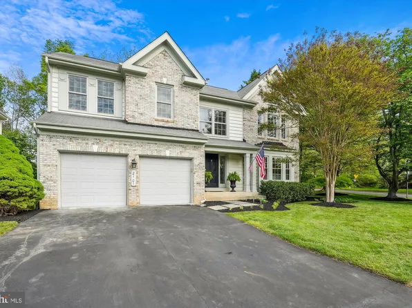 2101 Bishops Castle Dr, Olney, MD 20832