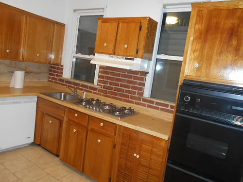 652 S 2nd Ave #1 Photo 1