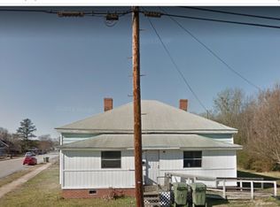 1001 N Sloan St, Clinton, SC 29325