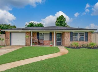 2615 6th Ave N, Texas City, TX 77590