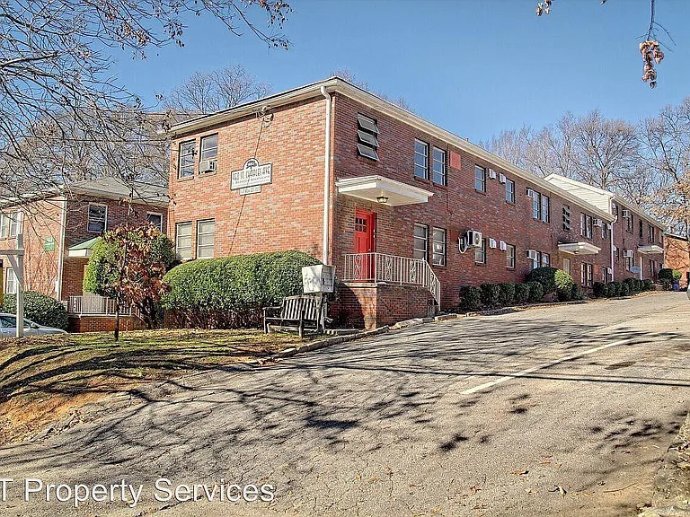 950 Saint Charles Ave NE #8 — Photo 6