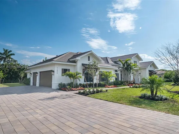 11900 SW 14th Pl, Fort Lauderdale, FL 33325