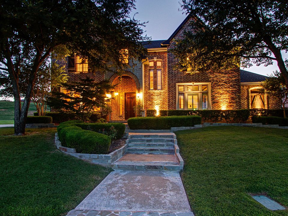 1st image of 6921 Shoreview Dr