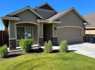 3387 NE Crystal Springs Dr, Bend, OR 97701