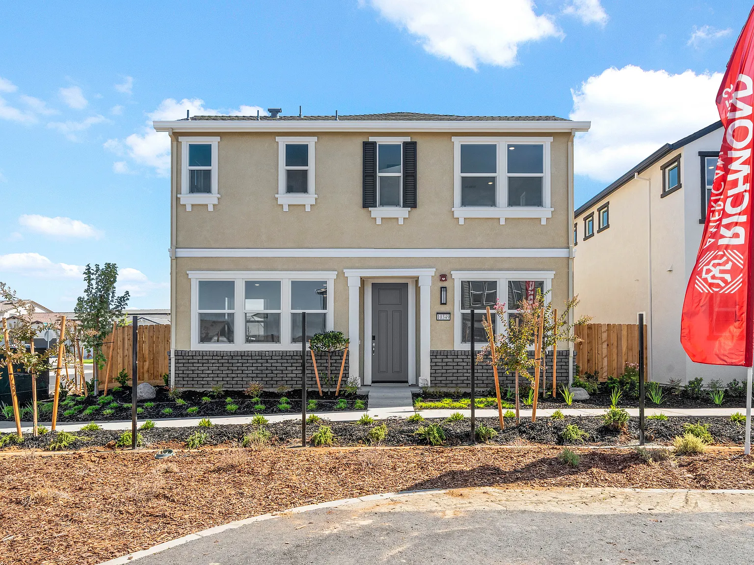 4 bed, 2070 sqft, $3,250 — Photo 4