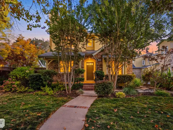 1254 Hoover St, Menlo Park, CA 94025