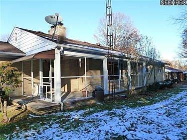 2nd image of 3810 Southwood Dr SE
