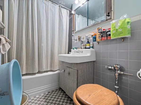 35-11 85th Street image 16 of 32