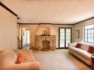 1204 Powers Run Rd, Pittsburgh, PA 15238