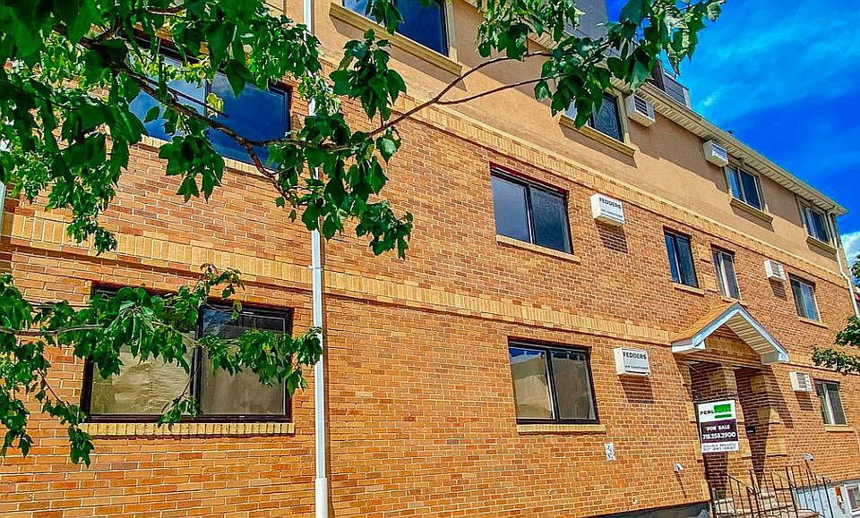 1st image of 279 Lexington Ave