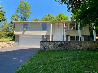 8 Weyant Rd, Fort Montgomery, NY 10922