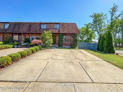 850 Rensselaer Ave, Staten Island, NY, 10309