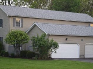 1853 Massachusetts Ave, Youngstown, OH